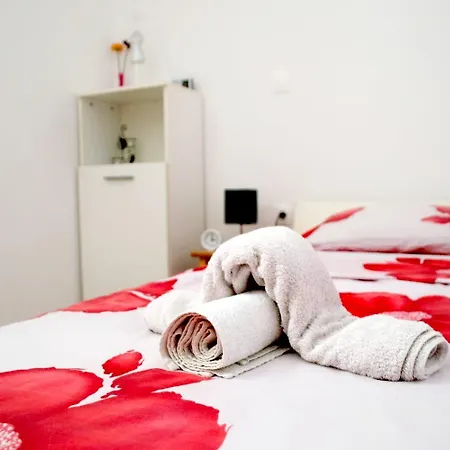 Apartman Iva Apartment *